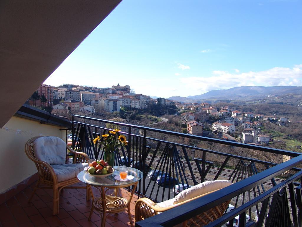B&B Il Tulipano Rogliano Δωμάτιο φωτογραφία